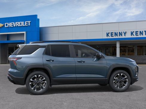 New 2026 Chevrolet Equinox RS w/ Convenience Package III FWD image 5