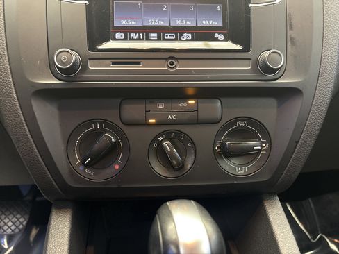 Used 2016 Volkswagen Jetta S FWD image 19