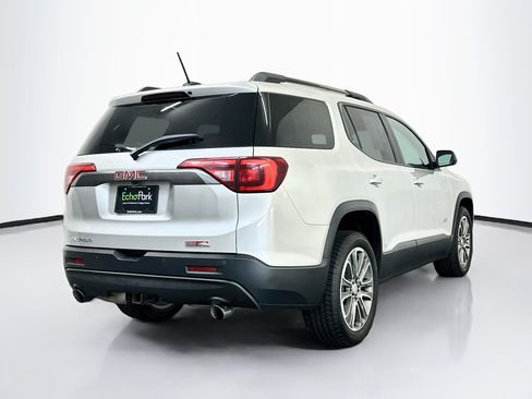 Used 2017 GMC Acadia SLT AWD/4WD image 9