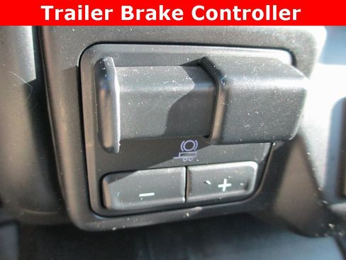 Used 2021 GMC Sierra 1500 SLT w/ SLT Premium Plus Package image 17