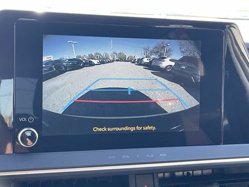 Used 2024 Toyota Prius LE image 14