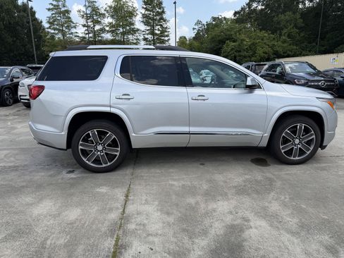 Used 2019 GMC Acadia Denali FWD image 22