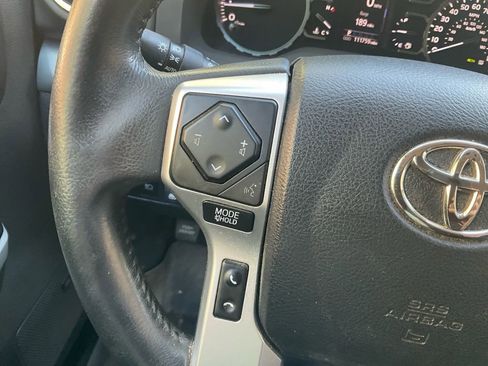 Used 2018 Toyota Tundra Platinum image 19