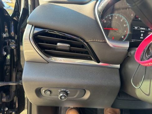 Used 2020 Chevrolet Traverse LS w/ LPO, Blackout Package image 9