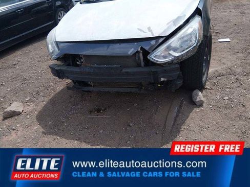 Used 2017 Hyundai Accent SE FWD image 11