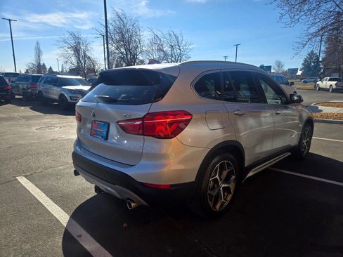 Used 2017 BMW X1 xDrive28i AWD/4WD image 5