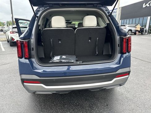 New 2025 Kia Sorento S image 47