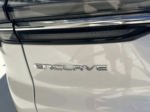 Used 2025 Buick Enclave Avenir w/ Super Cruise Package image 8