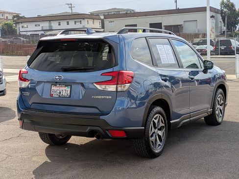 Used 2019 Subaru Forester Premium image 4