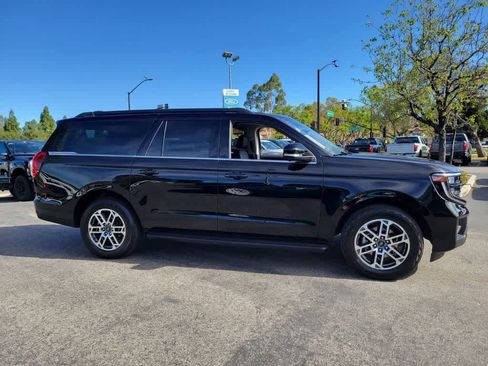 Certified 2025 Ford Expedition Max Active AWD/4WD image 8