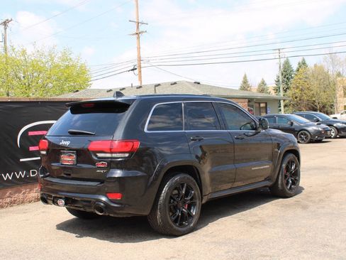 Used 2014 Jeep Grand Cherokee SRT8 w/ Luxury Group II AWD/4WD image 6