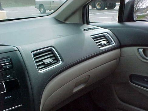 Used 2015 Honda Civic EX image 19