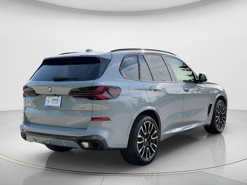 New 2026 BMW X5 xDrive40i AWD/4WD image 4