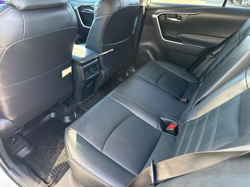 Used 2023 Toyota RAV4 XLE Premium FWD image 20