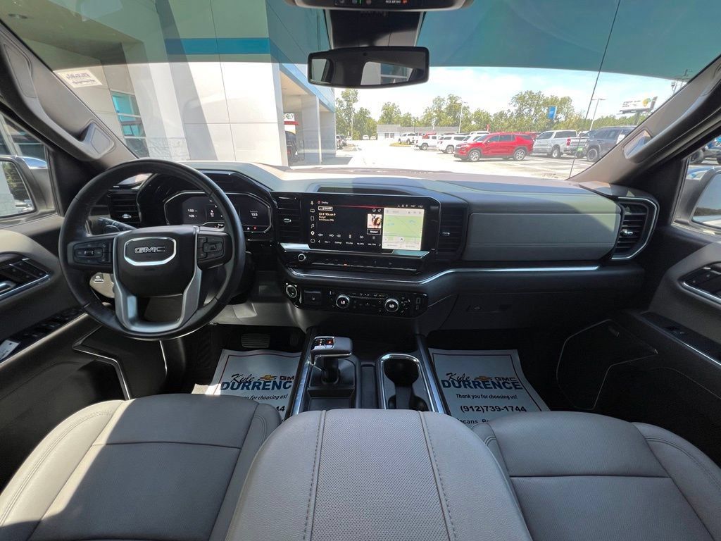 Used 2024 GMC Sierra 1500 SLT w/ SLT Convenience Package RWD image 2