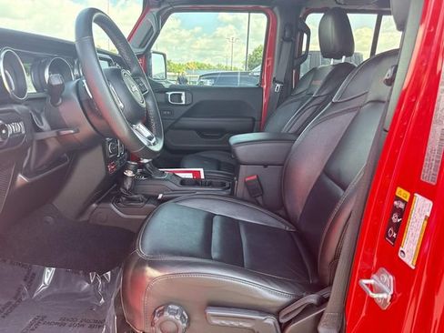 Used 2022 Jeep Wrangler Unlimited Rubicon w/ Trailer Tow Package AWD/4WD image 16