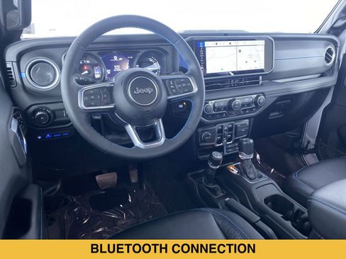 Used 2024 Jeep Wrangler High Altitude AWD/4WD image 2