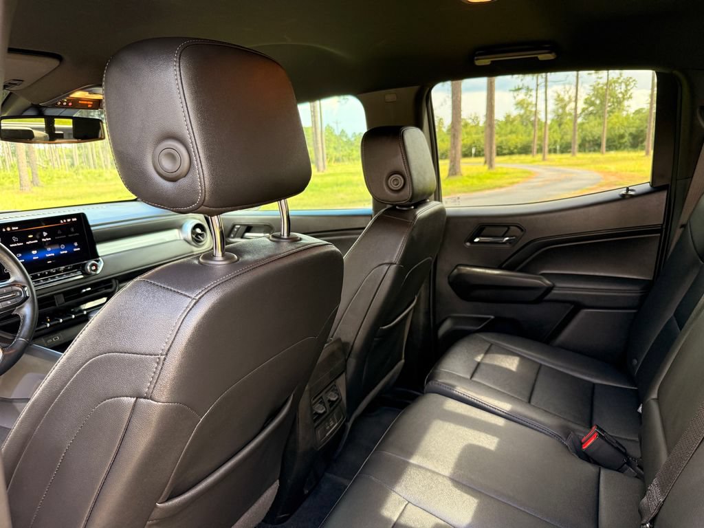 New 2025 Chevrolet Colorado LT w/ LT Convenience Package AWD/4WD image 25