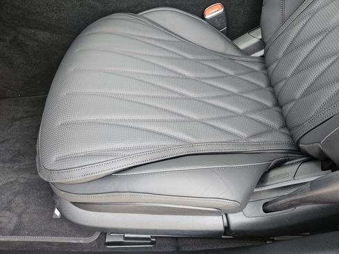 New 2026 Mercedes-Benz S 63 AMG S image 22