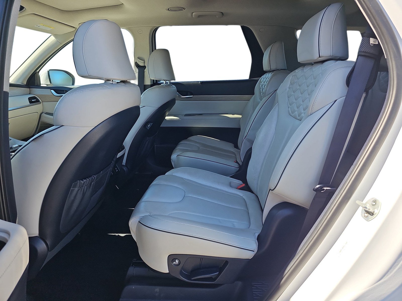 Used 2021 Hyundai Palisade Limited FWD image 11