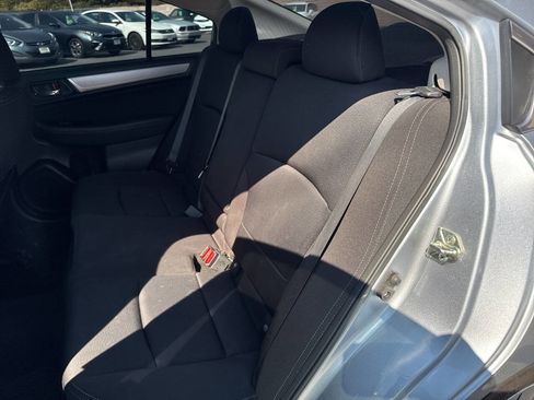 Used 2017 Subaru Legacy 2.5i Premium image 13