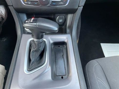 Used 2023 Dodge Charger SXT image 23