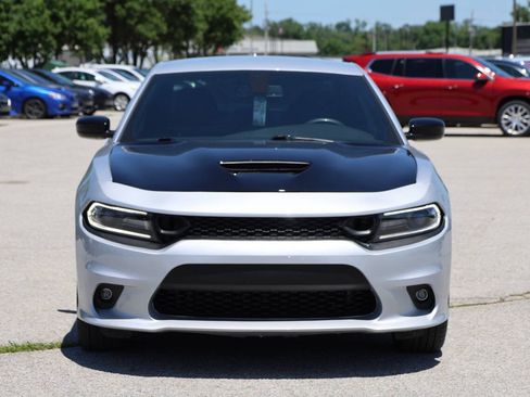 Used 2023 Dodge Charger SXT w/ Blacktop Package AWD/4WD image 5