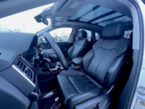 Used 2024 Audi Q5 2.0T Premium Plus image 13