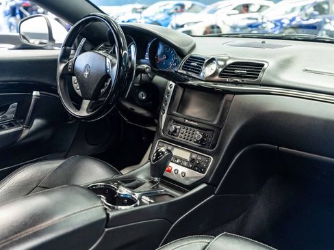 Used 2011 Maserati GranTurismo Convertible image 14