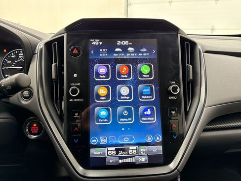 Used 2026 Subaru Crosstrek 2.0i Premium image 18