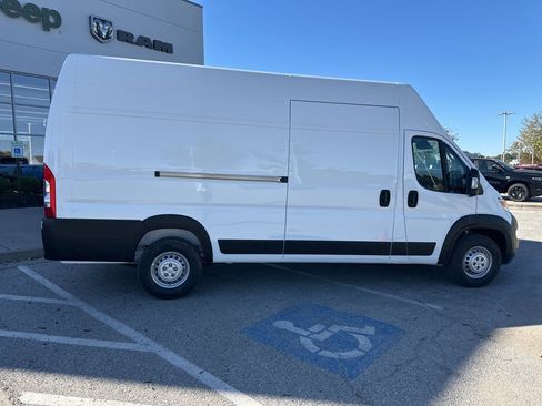 New 2026 RAM ProMaster 3500 w/ Power Group image 36
