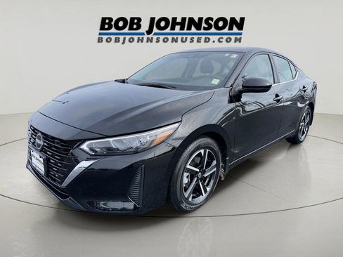 Used 2025 Nissan Sentra SV w/ All-Weather Package image 3