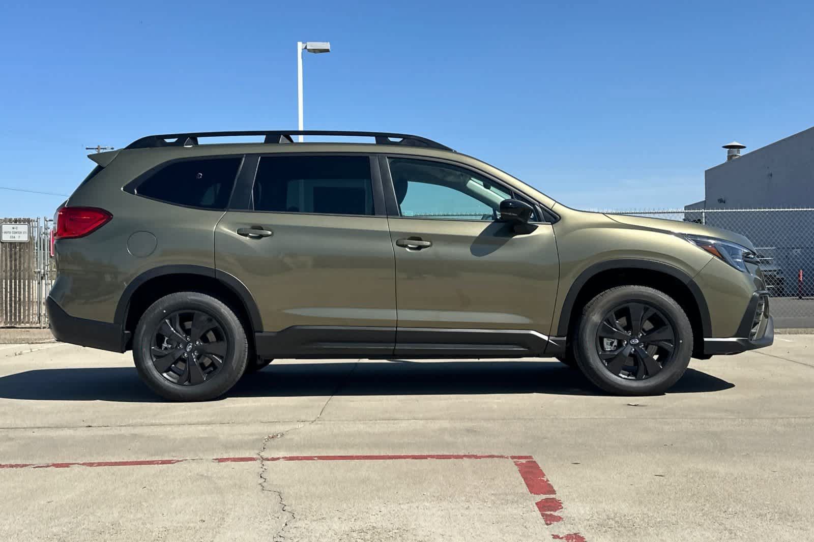 New 2026 Subaru Ascent Premium AWD/4WD image 2