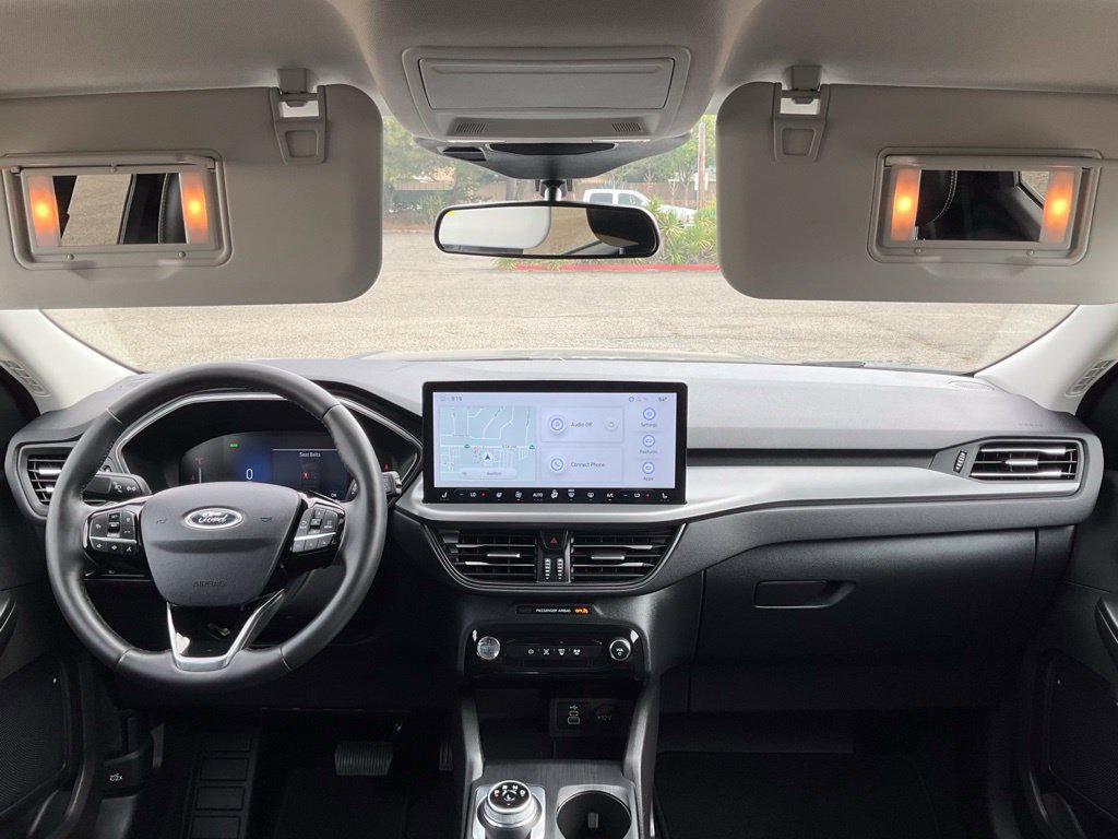 Certified 2024 Ford Escape SE FWD image 30
