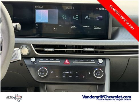 Used 2025 Hyundai Sonata SEL FWD image 16