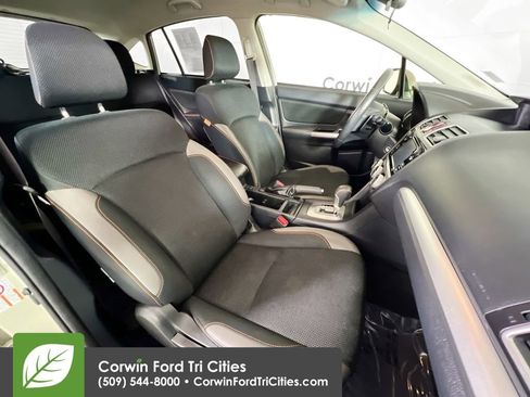 Used 2017 Subaru Crosstrek 2.0i Premium image 17