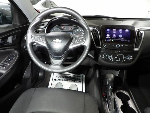 Used 2021 Chevrolet Malibu LS FWD image 11