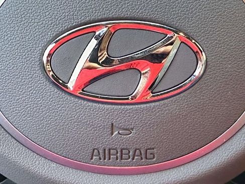 Used 2023 Hyundai Elantra SEL FWD image 29