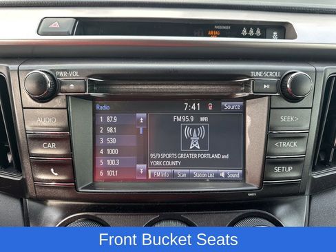 Used 2017 Toyota RAV4 LE image 23