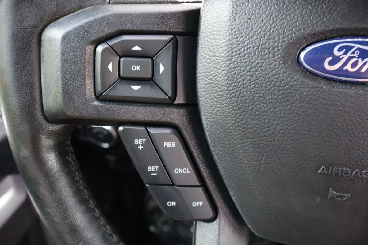 Used 2020 Ford F150 XLT w/ Equipment Group 302A Luxury AWD/4WD image 27