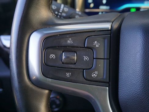 Used 2024 Chevrolet Silverado 1500 LT image 18