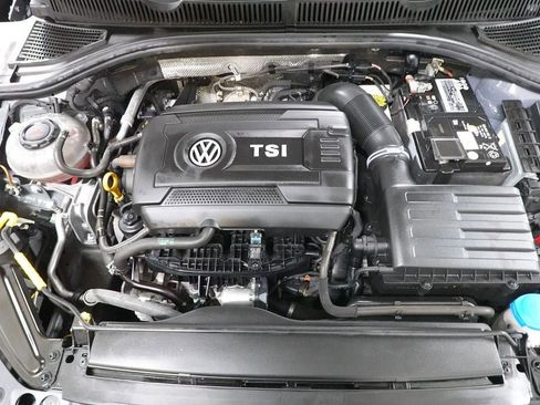 Used 2022 Volkswagen Jetta GLI Autobahn w/ GLI Black Package image 32