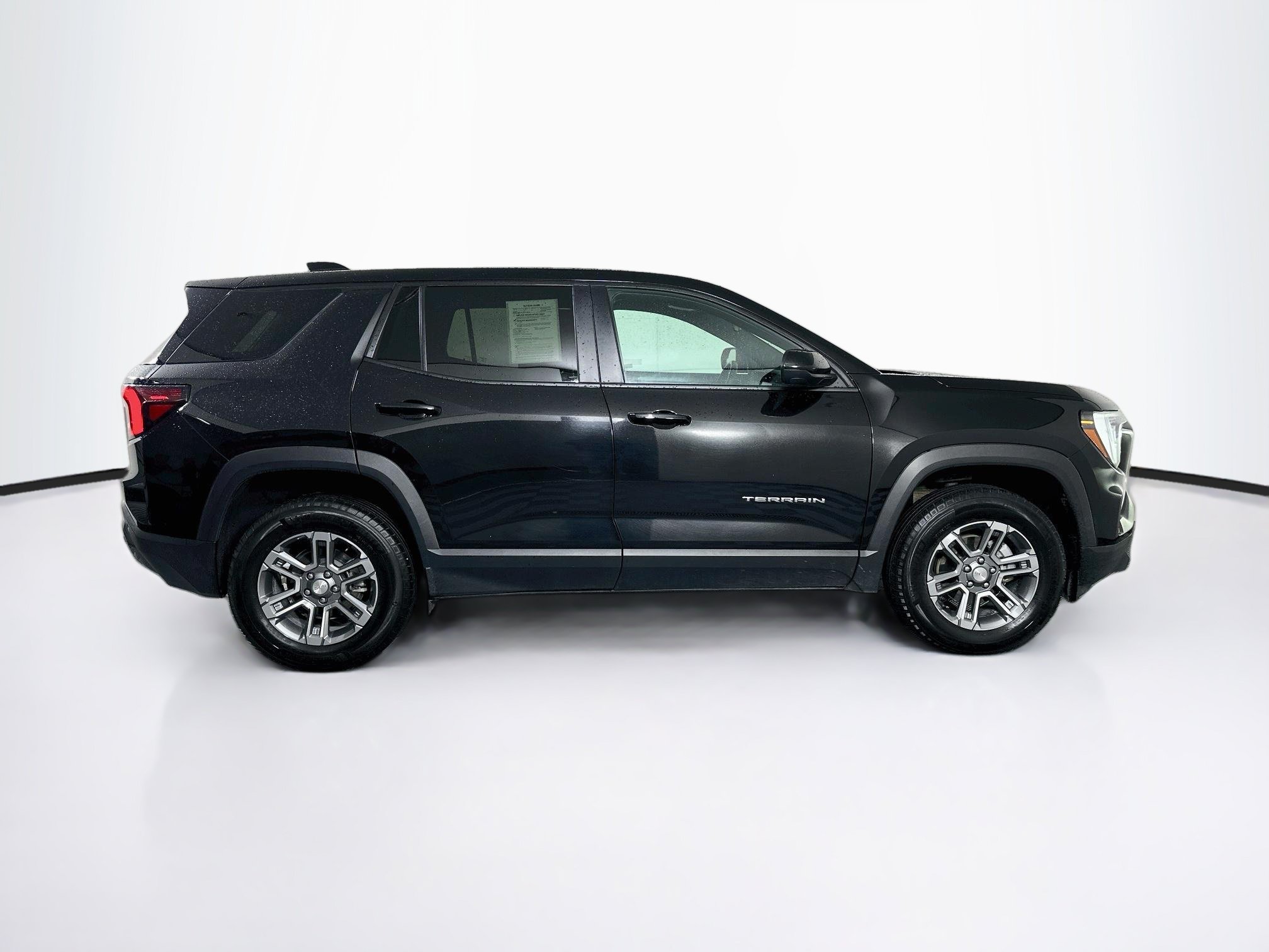 Used 2025 GMC Terrain Elevation FWD image 10