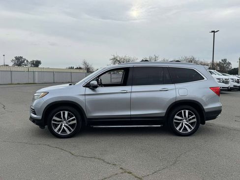 Used 2016 Honda Pilot Elite image 6