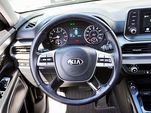 Used 2021 Kia Telluride S FWD image 21