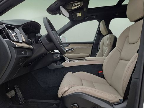 New 2026 Volvo XC90 B6 Ultra w/ Protection Package Premier image 24