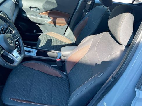 Used 2021 Nissan Kicks SR image 18