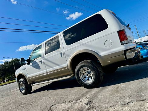 Used 2000 Ford Excursion Limited image 4