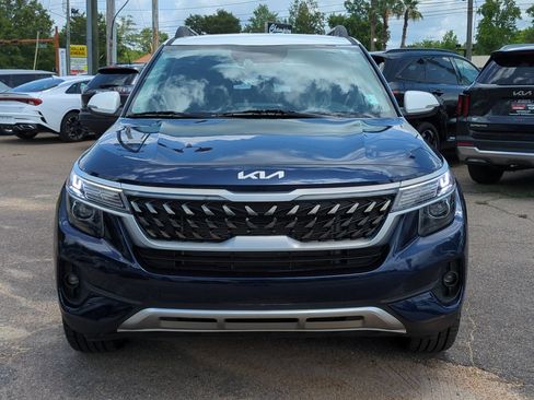 Certified 2022 Kia Seltos Nightfall Edition AWD/4WD image 9