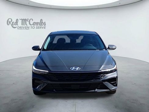 New 2026 Hyundai Elantra Limited FWD image 8